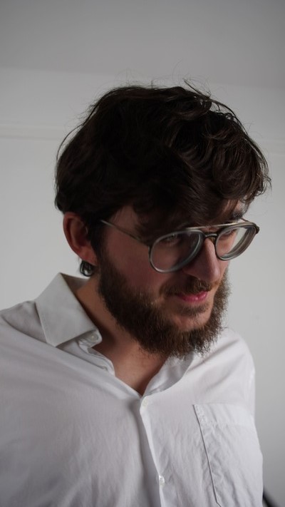 Profil de Kemal, 25 ans, Rencontre à Low