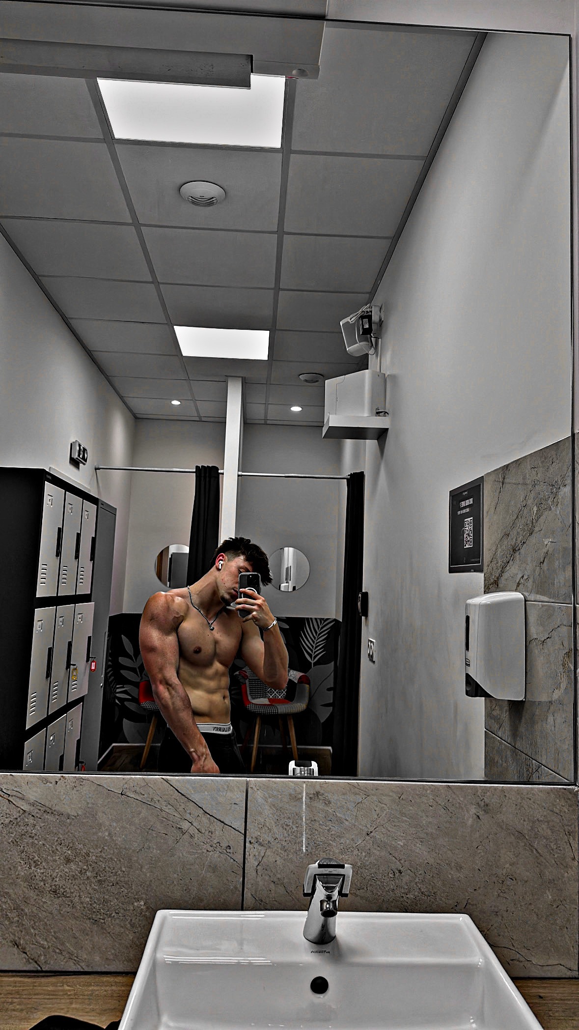 Profil de Leonardo, 19 ans, Rencontre à Ceylon