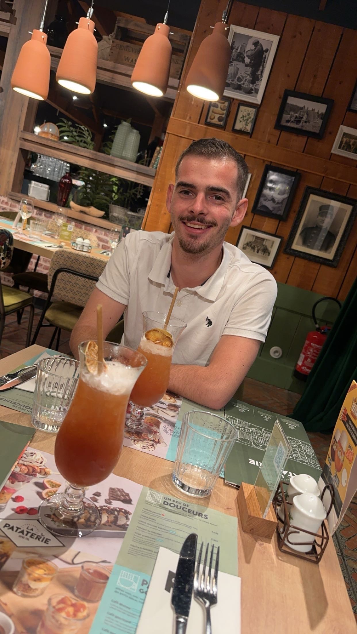 Profil de Carol, 23 ans, Rencontre à Coderre