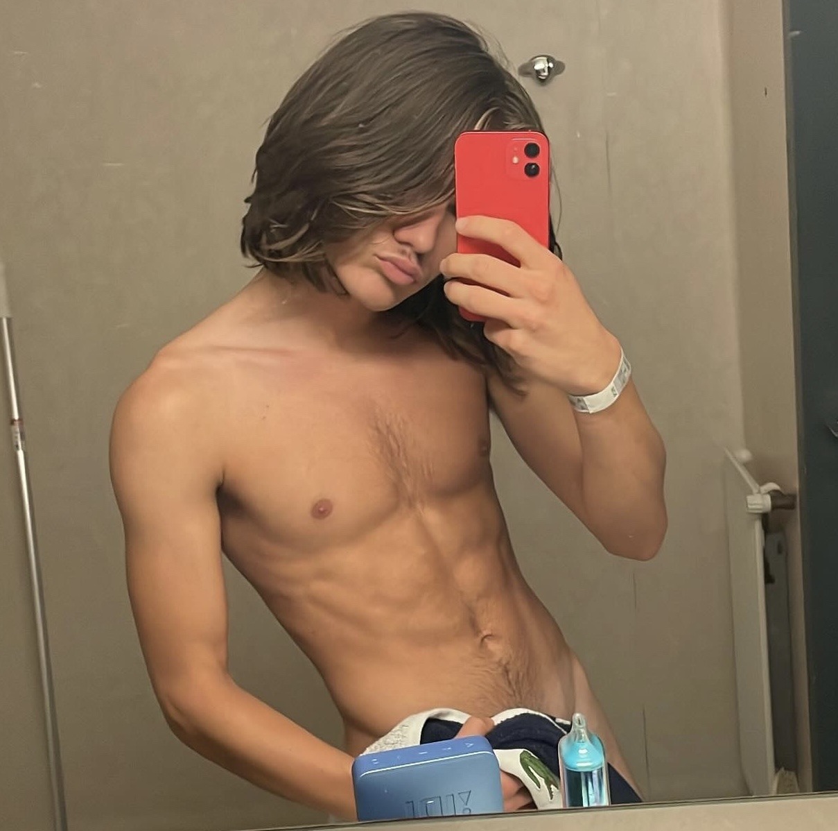 Profil de Deni, 21 ans, Rencontre à Saint-Prosper-de-Champlain